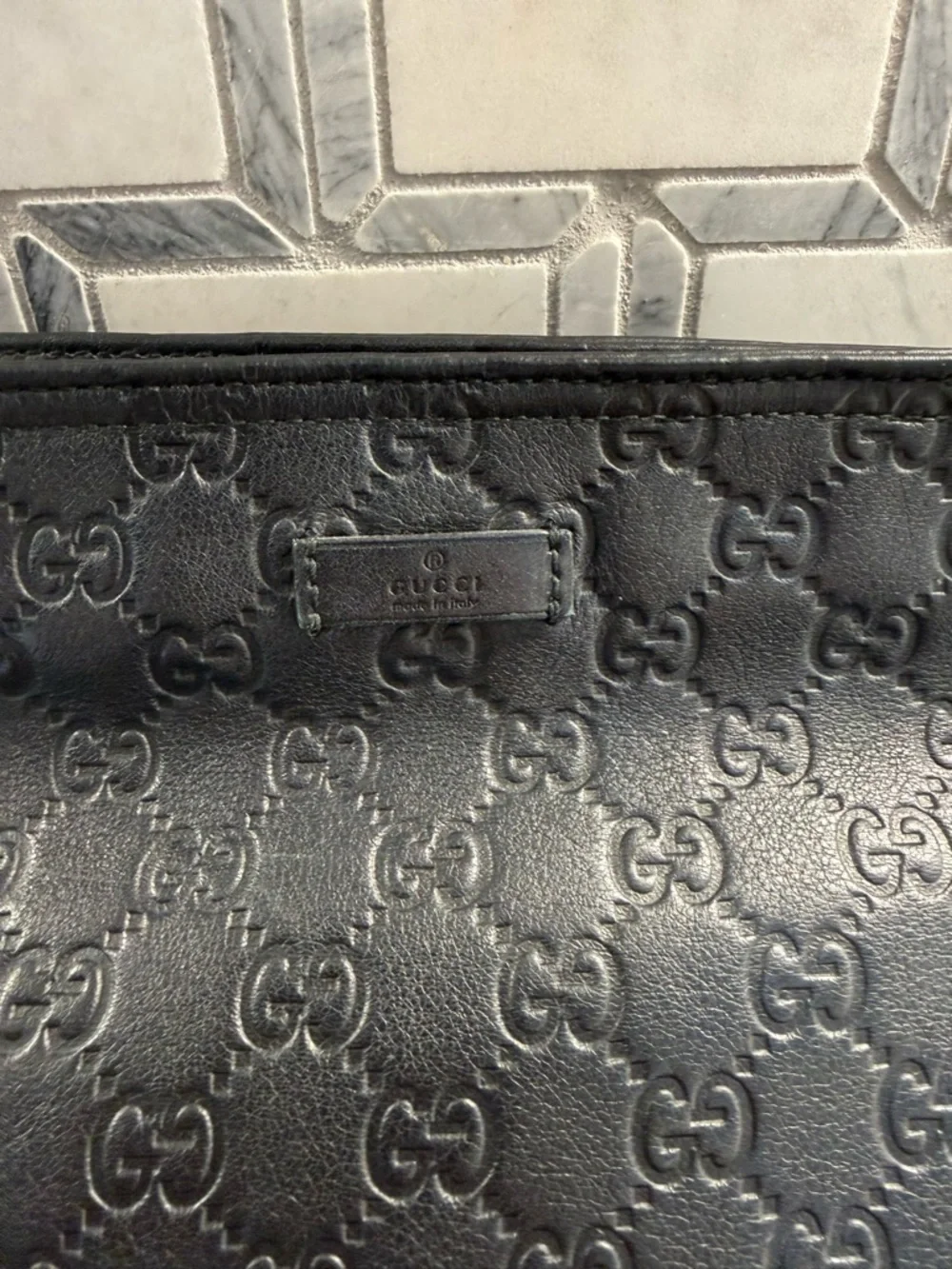 Gucci Black Embossed GG Leather Shoulder Bag with Adjustable Strap - Picture 3 of 10